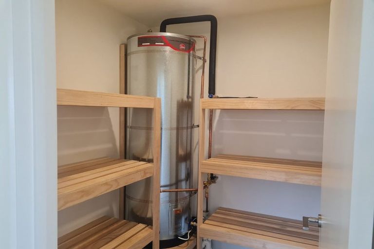 Photo of property in 22 Scully Place, Strathern, 9812