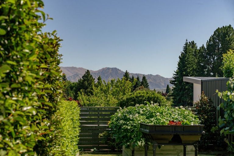 Photo of property in 11 Coromandel Street, Wanaka, 9305