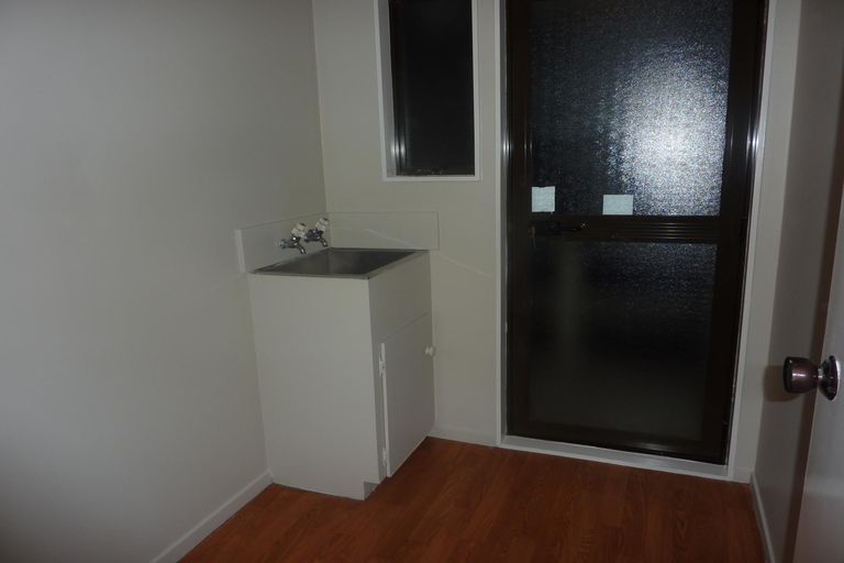 Photo of property in 1/6 Esperanto Road, Papatoetoe, Auckland, 2025