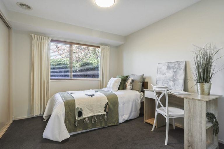 Photo of property in 9 Thoresby Mews, Avonhead, Christchurch, 8042