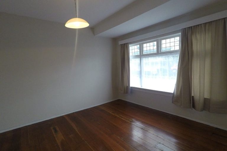 Photo of property in 177 Tasman Street, Mount Cook, Wellington, 6021