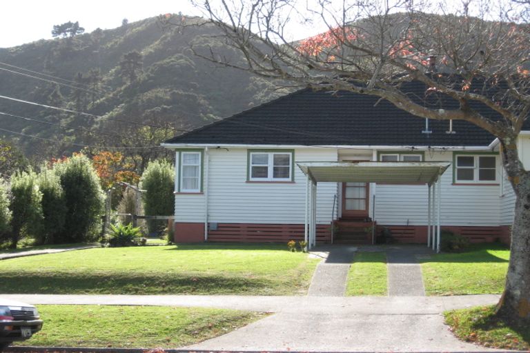 Photo of property in 119 Kowhai Street, Naenae, Lower Hutt, 5011