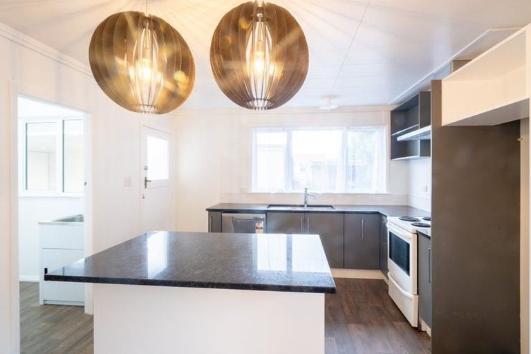 Photo of property in 45 Ada Street, Hokowhitu, Palmerston North, 4410