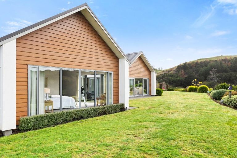 Photo of property in 37 Lopdell Lane, Eskdale, Napier, 4182