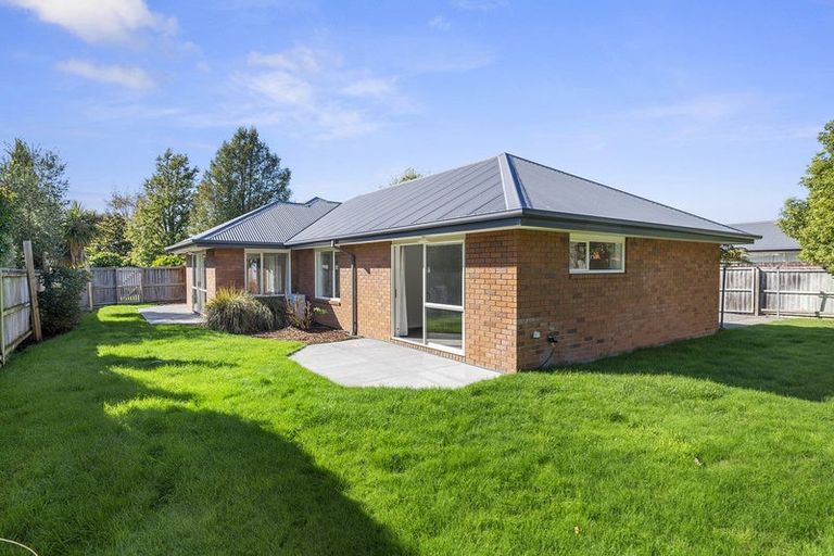Photo of property in 163 Regent's Park Drive, Casebrook, Christchurch, 8051