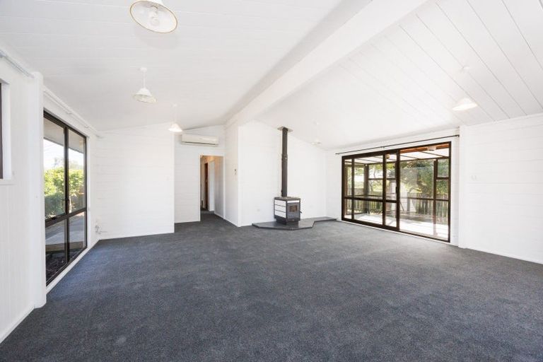 Photo of property in 23 Rata Street, Tokomaru, Palmerston North, 4474