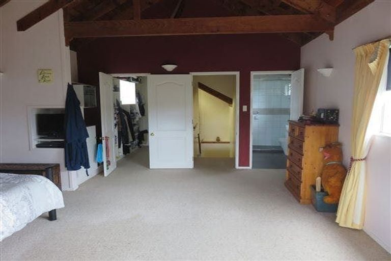 Photo of property in 163a Colwill Road, Massey, Auckland, 0614