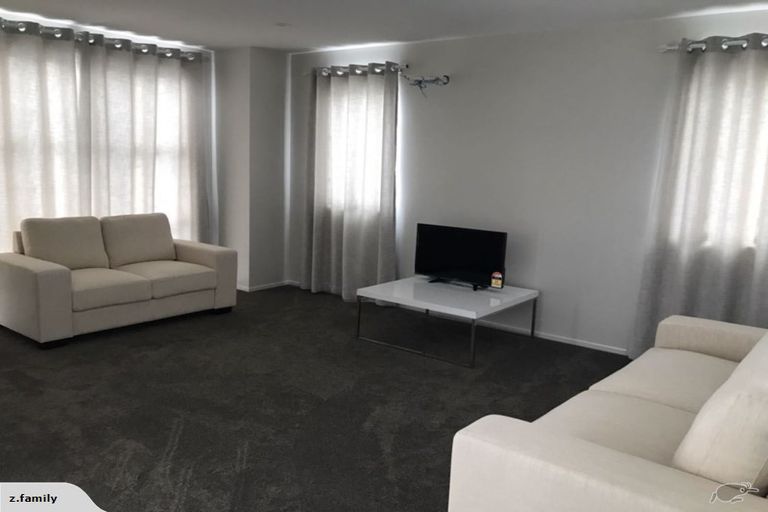 Photo of property in 15 Frisken Road, Flat Bush, Auckland, 2019
