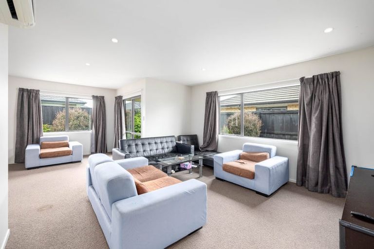 Photo of property in 4 Hartford Crescent, Rolleston, 7615