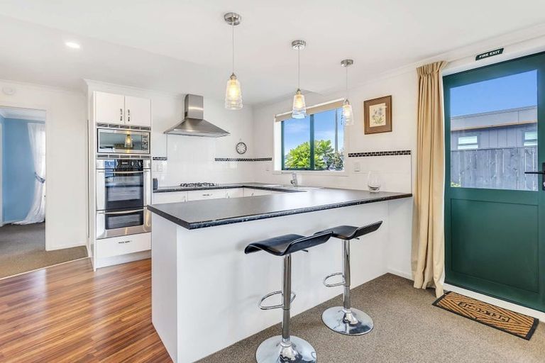 Photo of property in 91 Centennial Drive, Whitianga, 3510