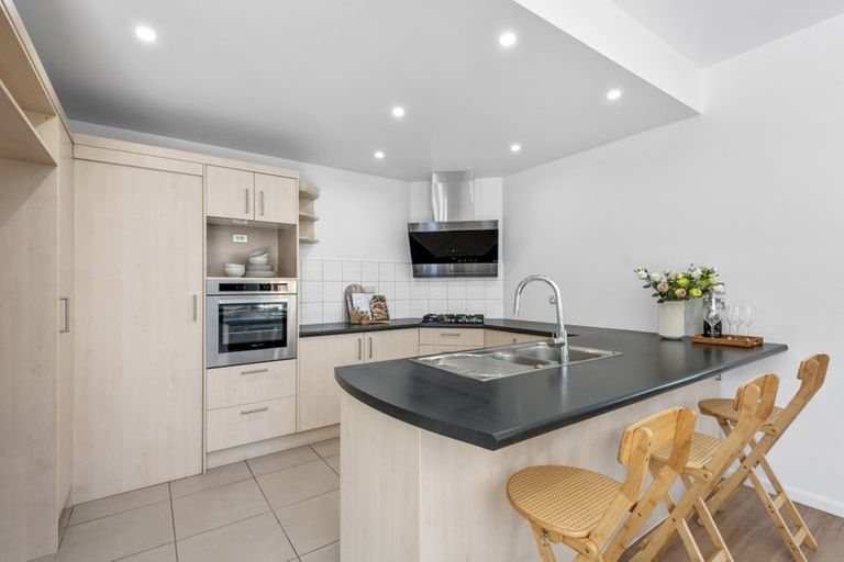 Photo of property in 6 Chanel Place, Prebbleton, 7604