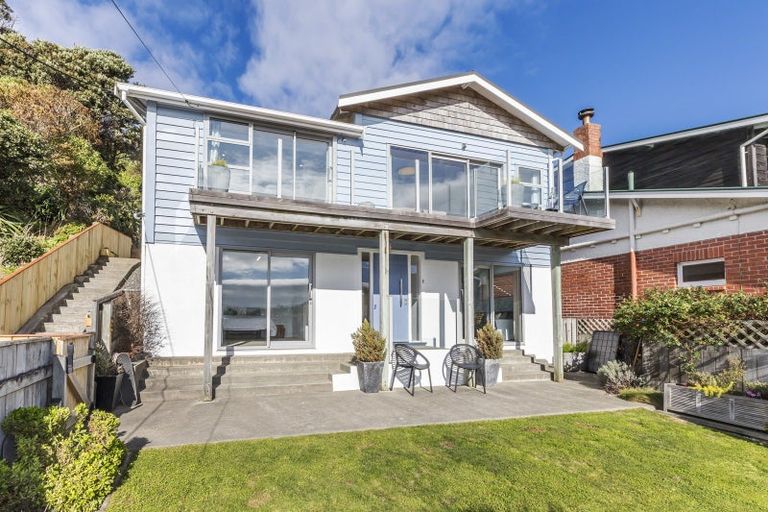 Photo of property in 69 Mantell Street, Seatoun, Wellington, 6022