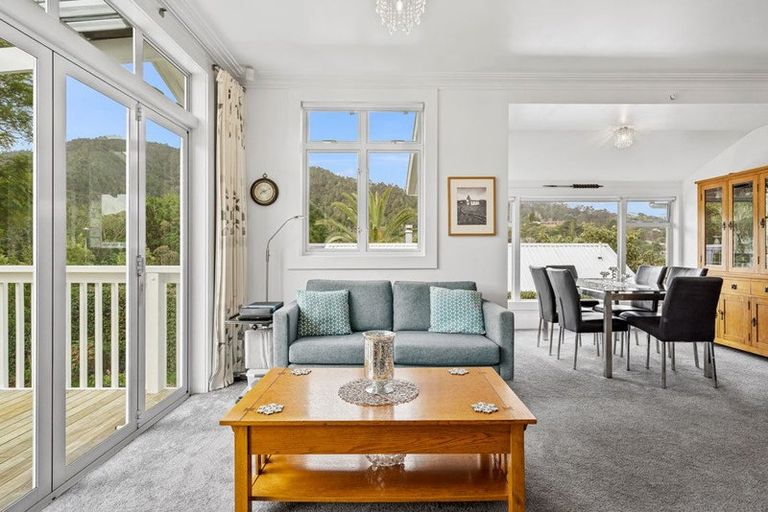 Photo of property in 23 Shortland Street, Regent, Whangarei, 0112