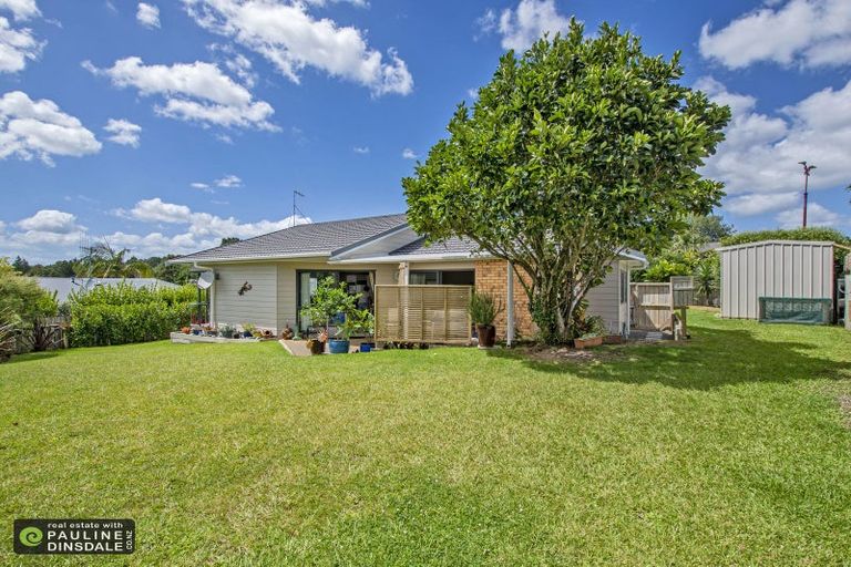 Photo of property in 1 Lochiel Place, Te Kamo, Whangarei, 0112