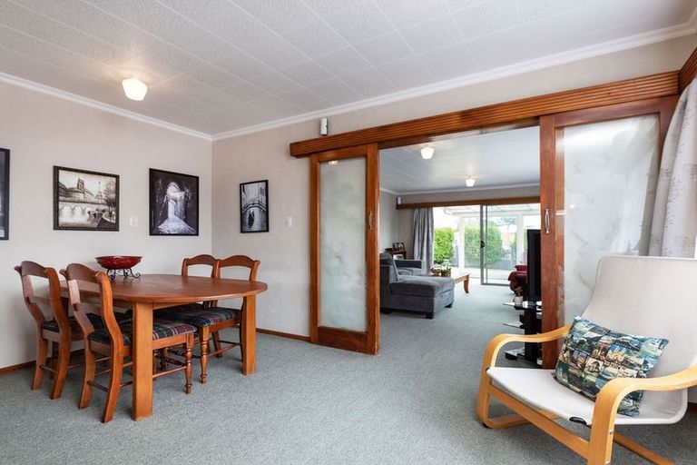 Photo of property in 11 Standish Street, Inglewood, 4330