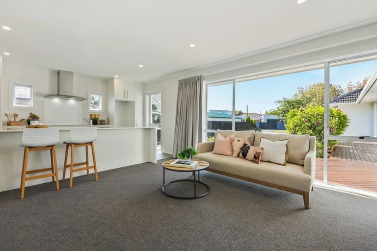 Photo of property in 205 Knowles Street, St Albans, Christchurch, 8052
