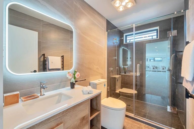 Photo of property in 30 Kearns Drive, Hobsonville, Auckland, 0616