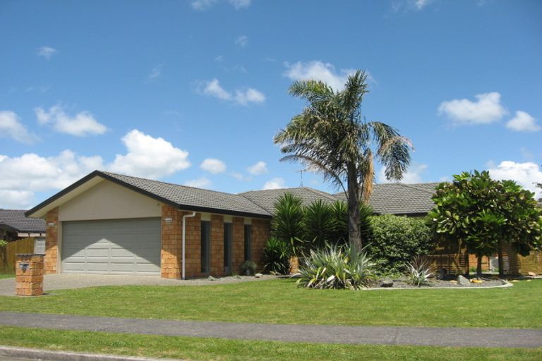 Photo of property in 10 Moss Crescent, Takanini, 2112