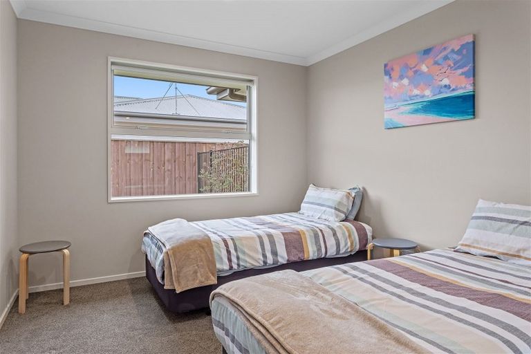 Photo of property in 69 Kippenberger Avenue, Rangiora, 7400