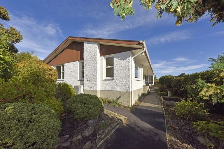 Photo of property in 1/2 Conifer Place, Huntsbury, Christchurch, 8022