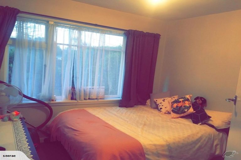 Photo of property in 2/12 Roslyn Avenue, Mairehau, Christchurch, 8052