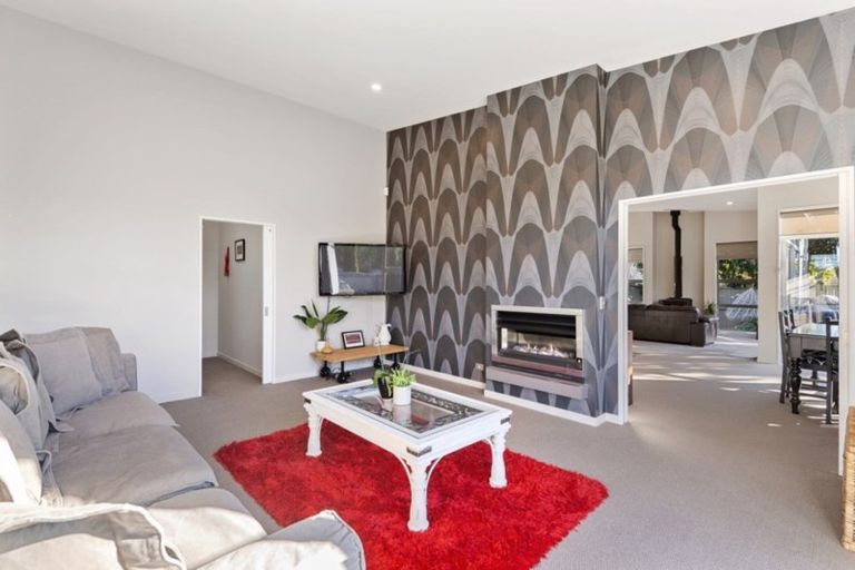 Photo of property in 11 Prebblewood Drive, Prebbleton, 7604