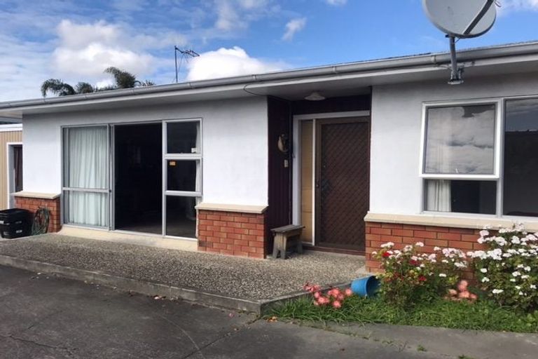 Photo of property in 15a King Street, Taradale, Napier, 4112