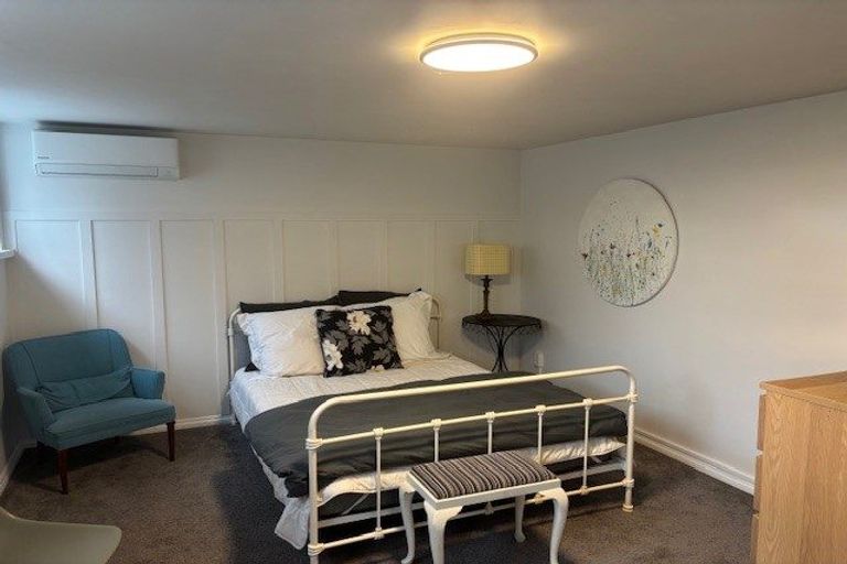 Photo of property in 3 Stafford Street, Mount Victoria, Wellington, 6011