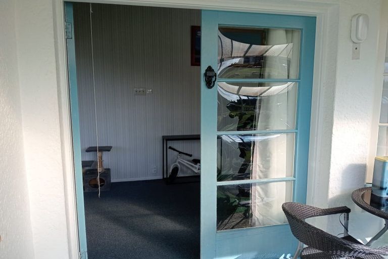 Photo of property in 9 Birch Street, Tuatapere, 9620