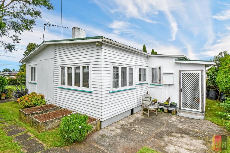 Photo of property in 130 Old Wairoa Road, Papakura, 2110