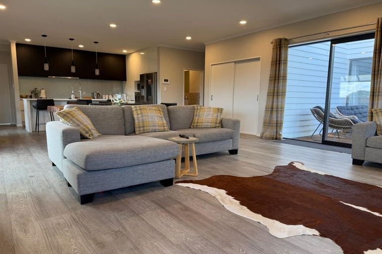 Photo of property in 321 Flat Bush School Road, Flat Bush, Auckland, 2019