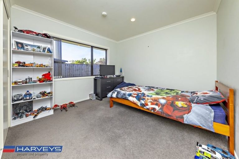 Photo of property in 30a Grove Road, Papakura, 2110