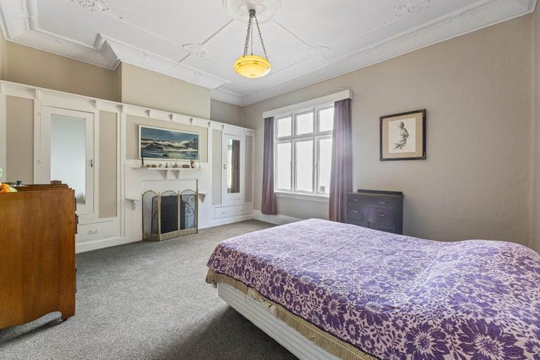 Photo of property in 113 Cliffs Road, Saint Clair, Dunedin, 9012