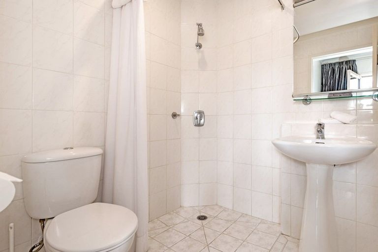 Photo of property in 11/24 Reads Quay, Gisborne, 4010