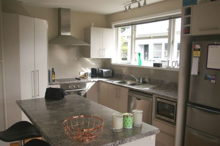 Photo of property in 229 Innes Road, St Albans, Christchurch, 8052