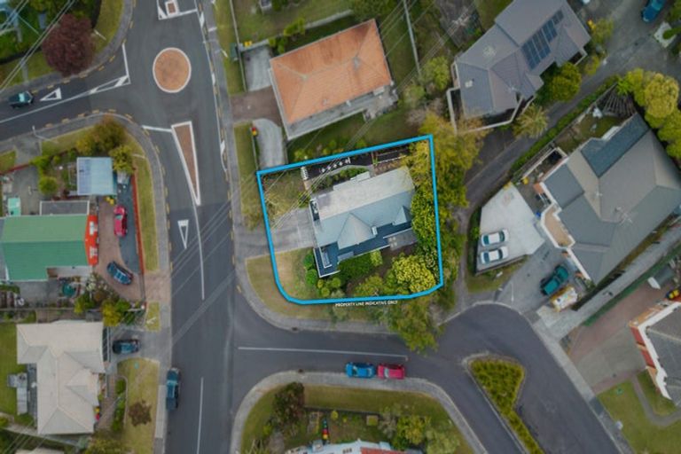 Photo of property in 56 Garton Drive, Massey, Auckland, 0614