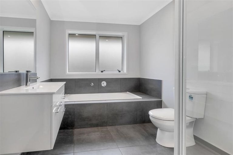 Photo of property in 3 Harry Close, Warkworth, 0910