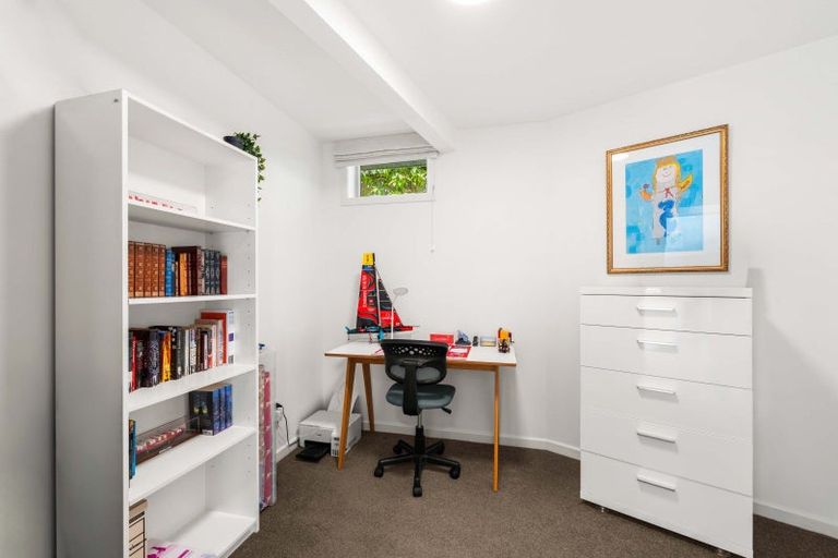 Photo of property in 42 Ramsgate Terrace, Mairangi Bay, Auckland, 0630