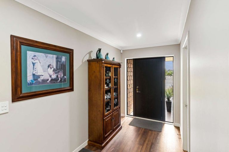 Photo of property in 52 Fairfield Way, Rolleston, 7614