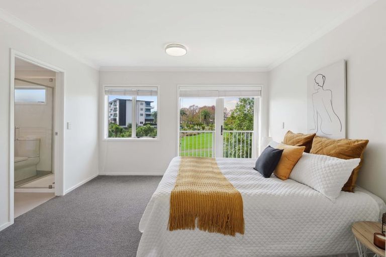 Photo of property in 8 Toheroa Street, Hobsonville, Auckland, 0616