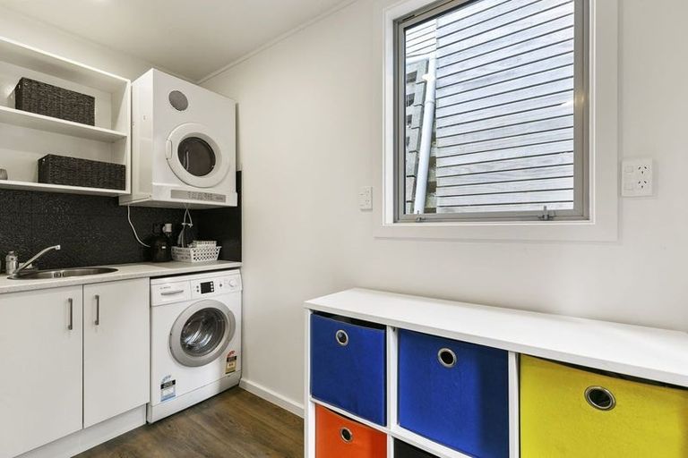 Photo of property in 1 Akautangi Way, Hataitai, Wellington, 6021