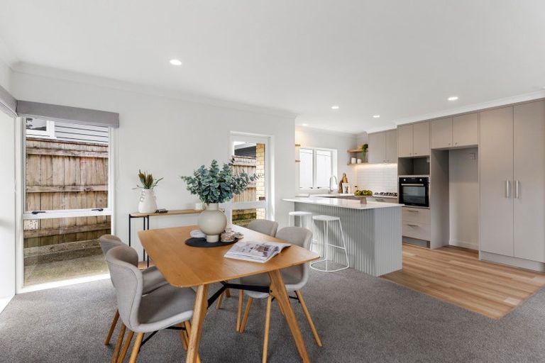 Photo of property in 36 Sheridan Crescent, Trentham, Upper Hutt, 5018