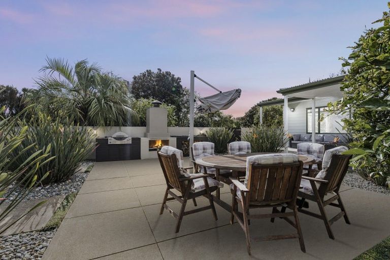 Photo of property in 484 Corbett Road, Lepperton, New Plymouth, 4373