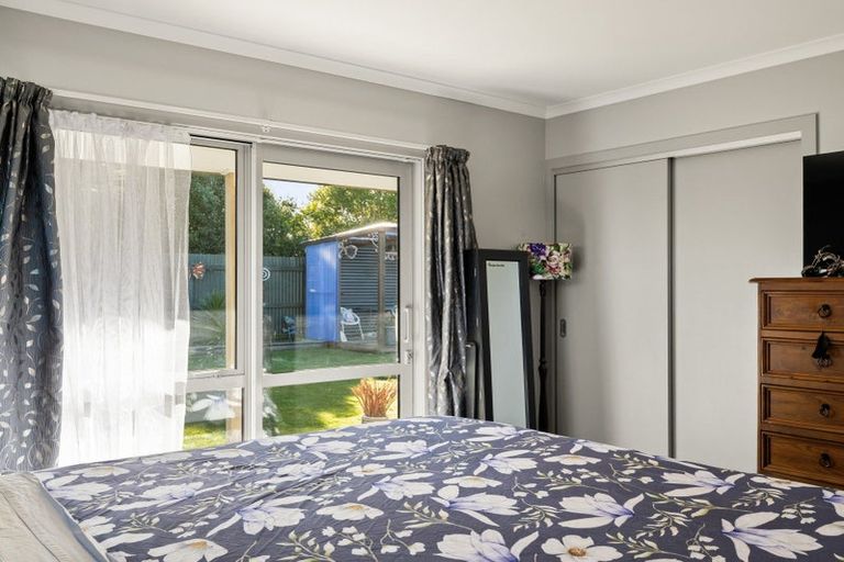 Photo of property in 122 Henry Street, Waikouaiti, 9510