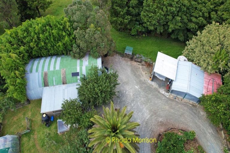 Photo of property in 330 Franklin Road, Paparoa, 0571