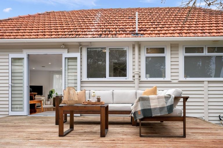 Photo of property in 43 First Avenue, Avenues, Whangarei, 0110