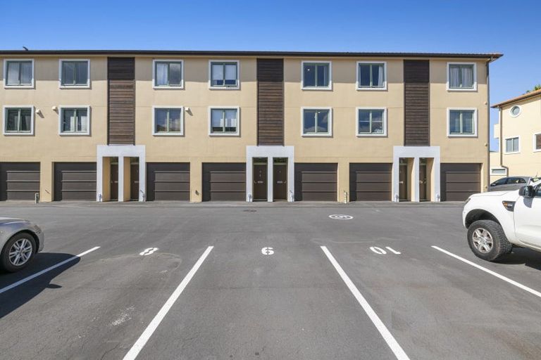 Photo of property in 9/595 Laurie Southwick Parade, Gulf Harbour, Whangaparaoa, 0930