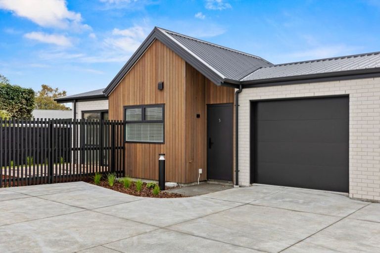 Photo of property in 1/30 Clyde Road, Upper Riccarton, Christchurch, 8041