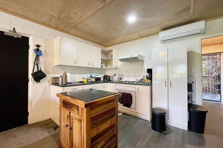 Photo of property in 4/57 Carrington Street, Lower Vogeltown, New Plymouth, 4310