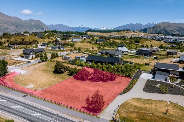 Photo of property in 4 Mount Linton Avenue, Wanaka, 9305